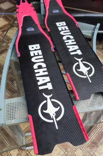 Ласты BEUCHAT Libeccio Elite Carbon Red &mdash; 